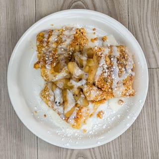 Apple Sinnamon Roll Swirl