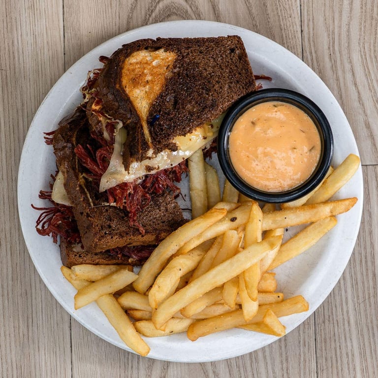 Delicious Reuben Sandwiches: A Must-Try!
